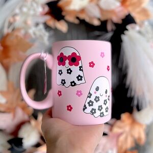 ✨NEW👻Sunday Morning Ceramics Pink Soft Touch Floral Ghost Mug🌸